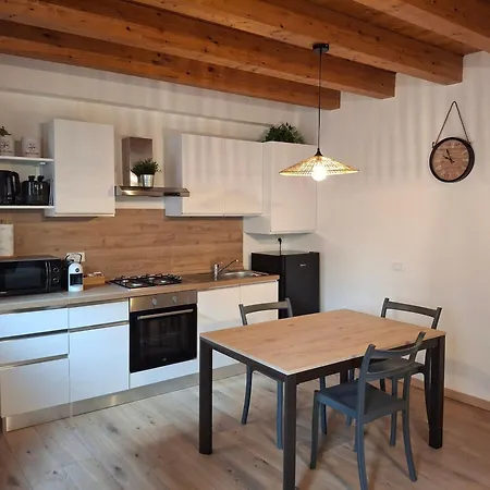 Ponte33 Apartmán *